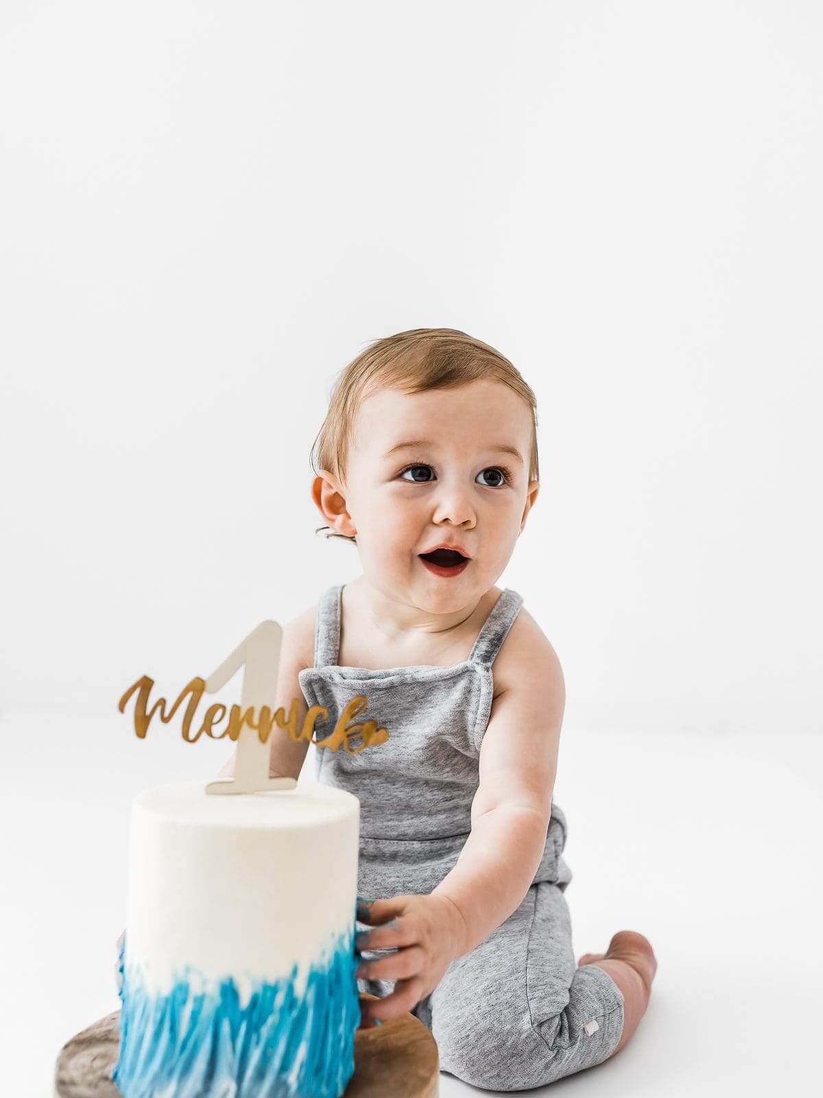 CAKE-SMASH-PHOTOGRAPHER