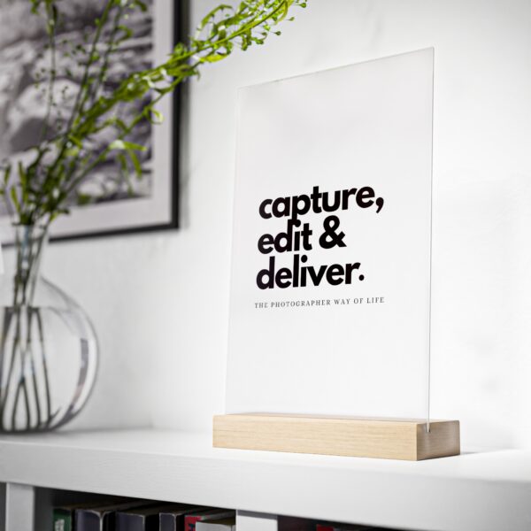 acrylic-photographer-desk-sign-capture-edit-deliver.jpg Creative gift idea for photographers – desk sign with bold lettering and clean design