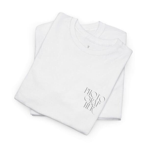 White Cotton t-shirt with handwritten photographer print 