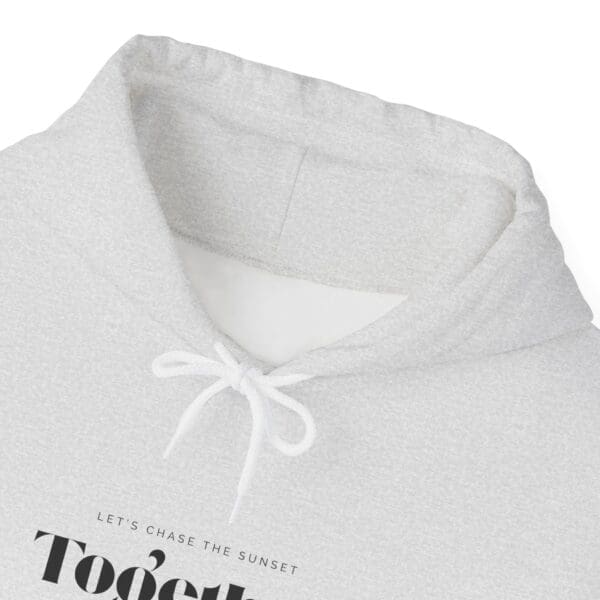 photographer-hoodie-quote-light-white