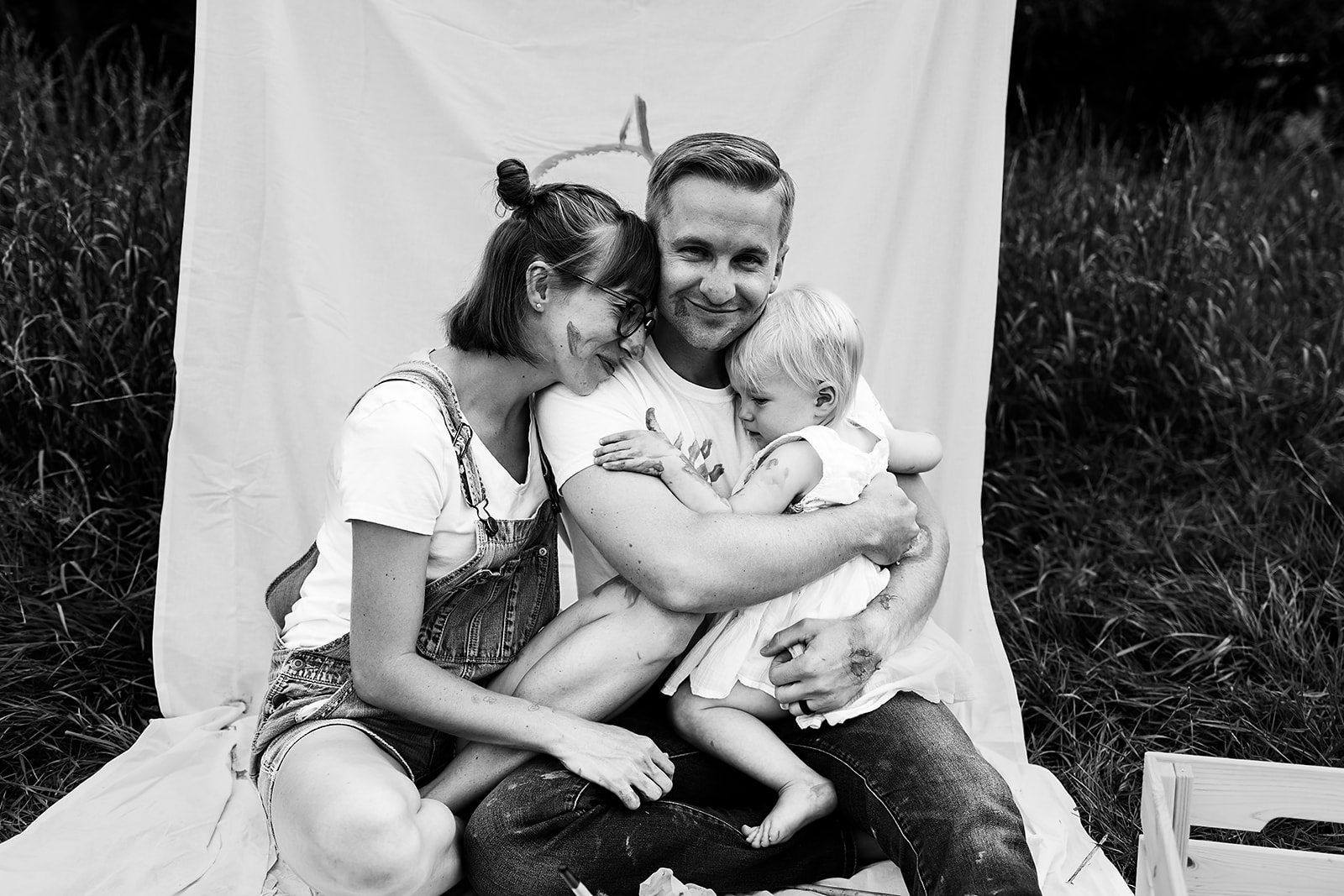 fun photo ideas family sessions