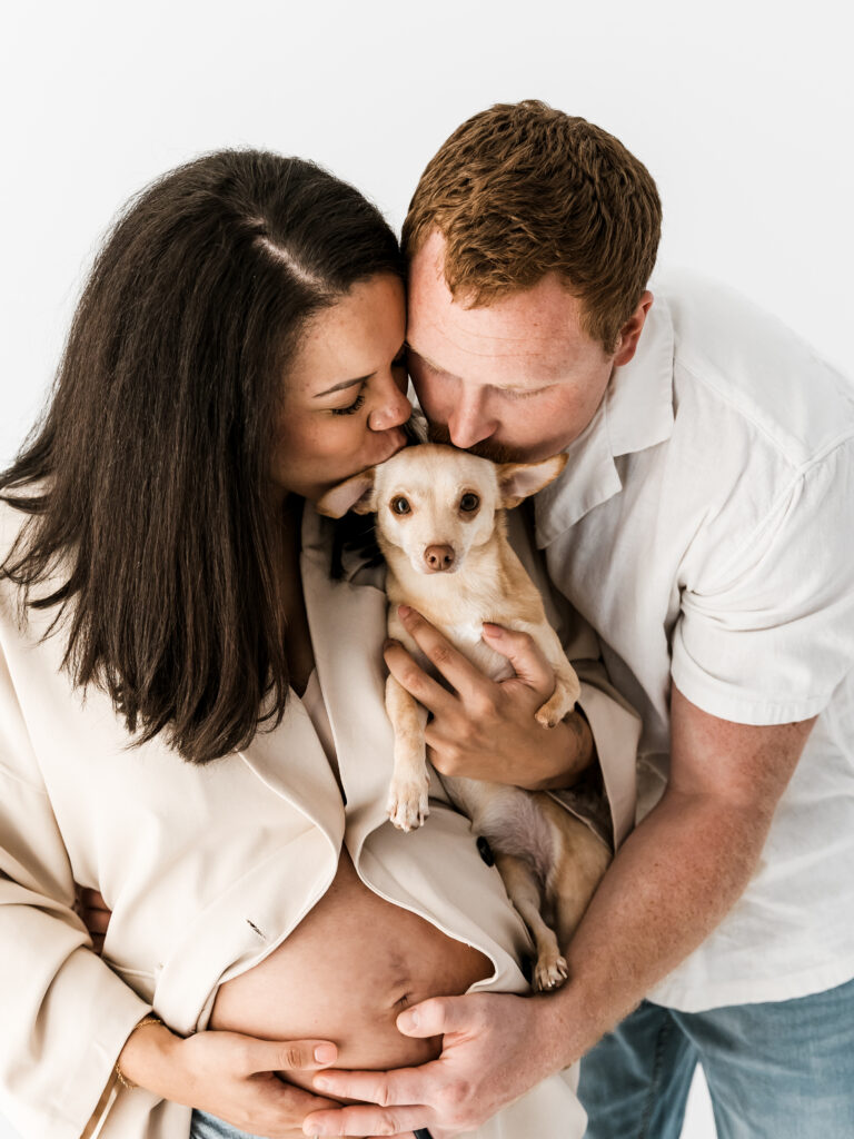 Maternity session with dog in Ramstein